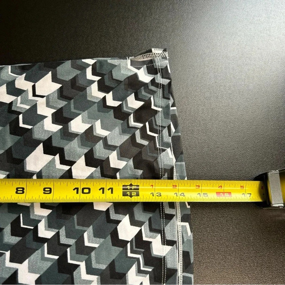 Lola by AFG Athletic Skort Women XS Chevron Print Pickleball Camping Hiking Golf - Picture 7 of 9
